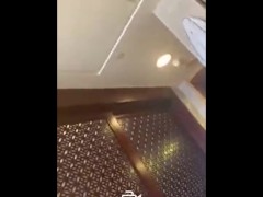 فتاة جمالية فاخرة - حمام ومنتجع فاخر 7 نجوم - استمناء وتأوه مراهقات - عارضة أزياء شابة سعودية جميلة - Screenshot 10 of 16 - Elite Babes