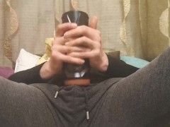 Haha 😍 fuck this toy with big 🍆 nice but not real 😏