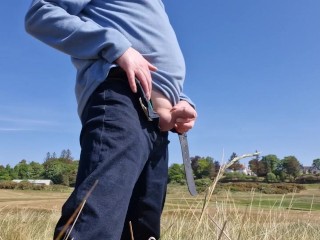 Pissing in Public. taking a Piss on the Golf Course.