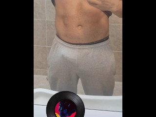 Dick Argentina Bathroom