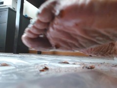 Toe Jam - Screenshot 7 of 16 - Feet Fetish Solo