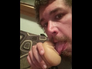 Позволь большому папочке Marcus съесть твою киску, пожалуйста