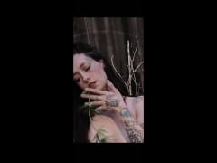 Pot field - Screenshot 14 of 16 - Bikini