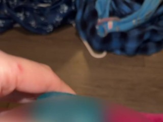I Love Cumming on my Dildo
