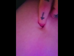 Belly button fingering
