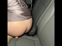 Bridesmaid slips away from the wedding for a backseat quickie