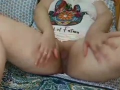 جارتي مليحة شبعت فيها حوايا - Screenshot 2 of 16 - Beurette Marocaine