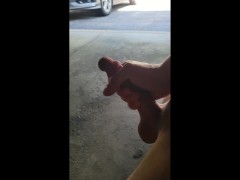 Twink boy jerking off and cuming at 3pm in public with the garage door open! Naked twink solo public