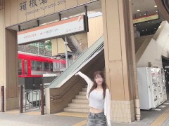 可愛いセフレの女子大生と温泉旅行。旅館に着くなり浴衣で濃厚フェラから挿入→立ちバックで痙攣/素人/美少女/20代/足フェチ/個人撮影/ハメ撮り - Screenshot 1 of 16 - Pickup