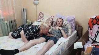 teściowa wysysa wszystkie plemniki do ostatniej kropli z penisa