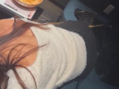 【素人】シーシャバーでイチャイチャ危険なイラマフェラ抜き/イラマ/素人/巨乳/美乳/中出し/ハメ撮り/喘ぎ声/美女/日本人av/高速ピストン/アクメ/激イキ/生ハメ/個人撮影/大学生/エロ/下着 - Screenshot 8 of 16 - 谷間
