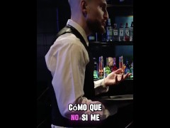 ROOTS GAIA- HOTWIFE se coje al camarero del bar mientras su marido mira. Video en mi canal