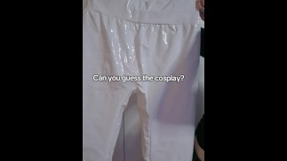 Можете угадать мой косплей? 💙