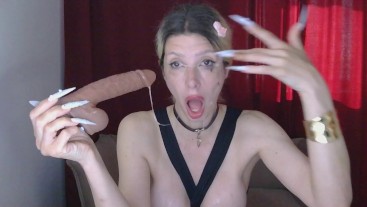 Большие губы, слюнявый минет, удержание в глотке и залепил спермой глазки