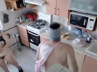 Hot Amateur Couple have Fun in the Kitchen.