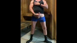 Buff DILFJockDad87 Sauna Spermaspaß