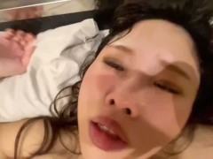 【顔モザ無し】母の日不倫密会　メスの顔して生ハメ交尾する不貞妻 - Screenshot 9 of 16 - 人妻