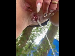 Peeing in the woods close-up - Screenshot 6 of 16 - Big Ass