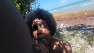 Insel Blaze | Schlampiger Deepthroat am wilden Strand von Jamaica mit Step-Bro-Vibes