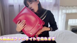 ランドセルでまたまたオナニーしちゃった♡セイバンのラブピってかわいいな♡被せをぺろぺろしてスリスリ気持ち良すぎ！！