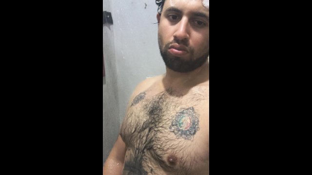 Mi pitoconda te puede morder cuidado