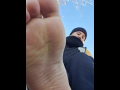 Varon con coño te muestra sus pies