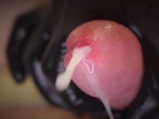 4k огромный камшот в замедленной съемке