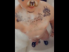 Selfie shower time - Screenshot 6 of 16 - Boy