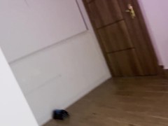 Сводная сестра вернулась со школы  я трахнул ее и кончил внутрь