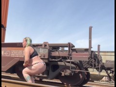 Girls who like trains 🚂