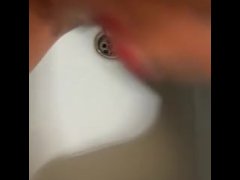 Caliente pis - Screenshot 15 of 16 - Human Urinal