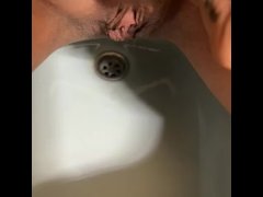 Caliente pis - Screenshot 3 of 16 - Human Urinal