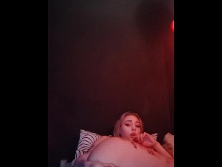 Я не могу перестать думать об этом... Моё тело молит о внимании❤️💕😊