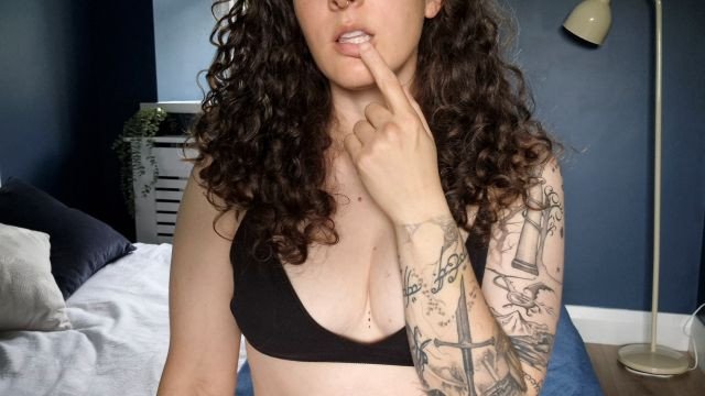 JOI - cum per la mia bocca e tette