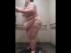 Unseen shower cam - Screenshot 9 of 16 - Bbw