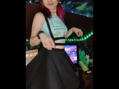 Panties Off Gamer Girl - Screenshot 13 of 16 - No Panties