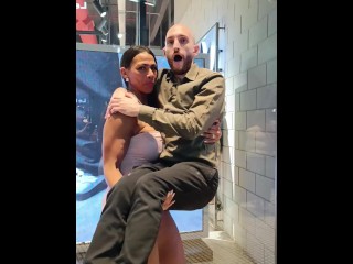 VANEMILFIT -MILF LATINA FITNEES Follada Por El PELACONBARBA