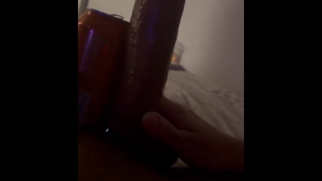 差不多 2 罐长