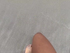 nude beach flashing squirting pussy - Screenshot 1 of 16 - Nude Beach