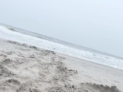 nude beach flashing squirting pussy - Screenshot 14 of 16 - Public Pissing