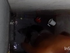 सुबह के समय बाथरूम में नहाते हुए वीर संकलन करता - Screenshot 11 of 16 - Animation