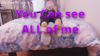 Japanese Lily Riverside In Yoga Pants Kicks Off Sneakers and Socks Shows Nude Nylon Soles