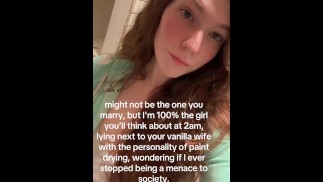 Je suis juste la fille d’à côté avec un côté sauvage