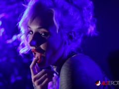 Kitty Quinn Smokes Her Night Away As Smoked Out Blondie still 6