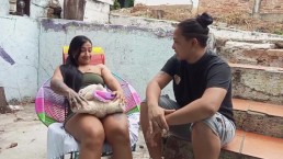 Te traje este peluche para que me des el tuyo que esta entre tus piernas