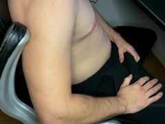 爸爸训练一整天后终于高潮了 - Screenshot 2 of 16 - Big Cock Hard Fuck