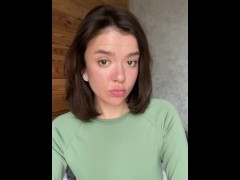 When taxi payment gets weird… and I’m just trying to figure it out 😂 Wanna see?