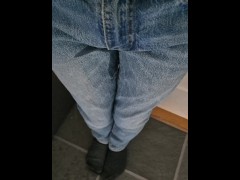 Pissed pants - Screenshot 8 of 16 - Pee Jeans