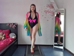 Your sexy girlfriend is getting ready for the beach just for you JOI & countdown