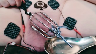 eStim Cock Torture - Choc électrique CBT BDSM - Massage électrique des jambes avec TENS